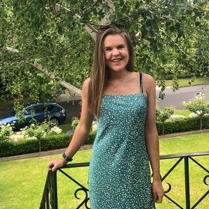 Meet your Posher, Annie